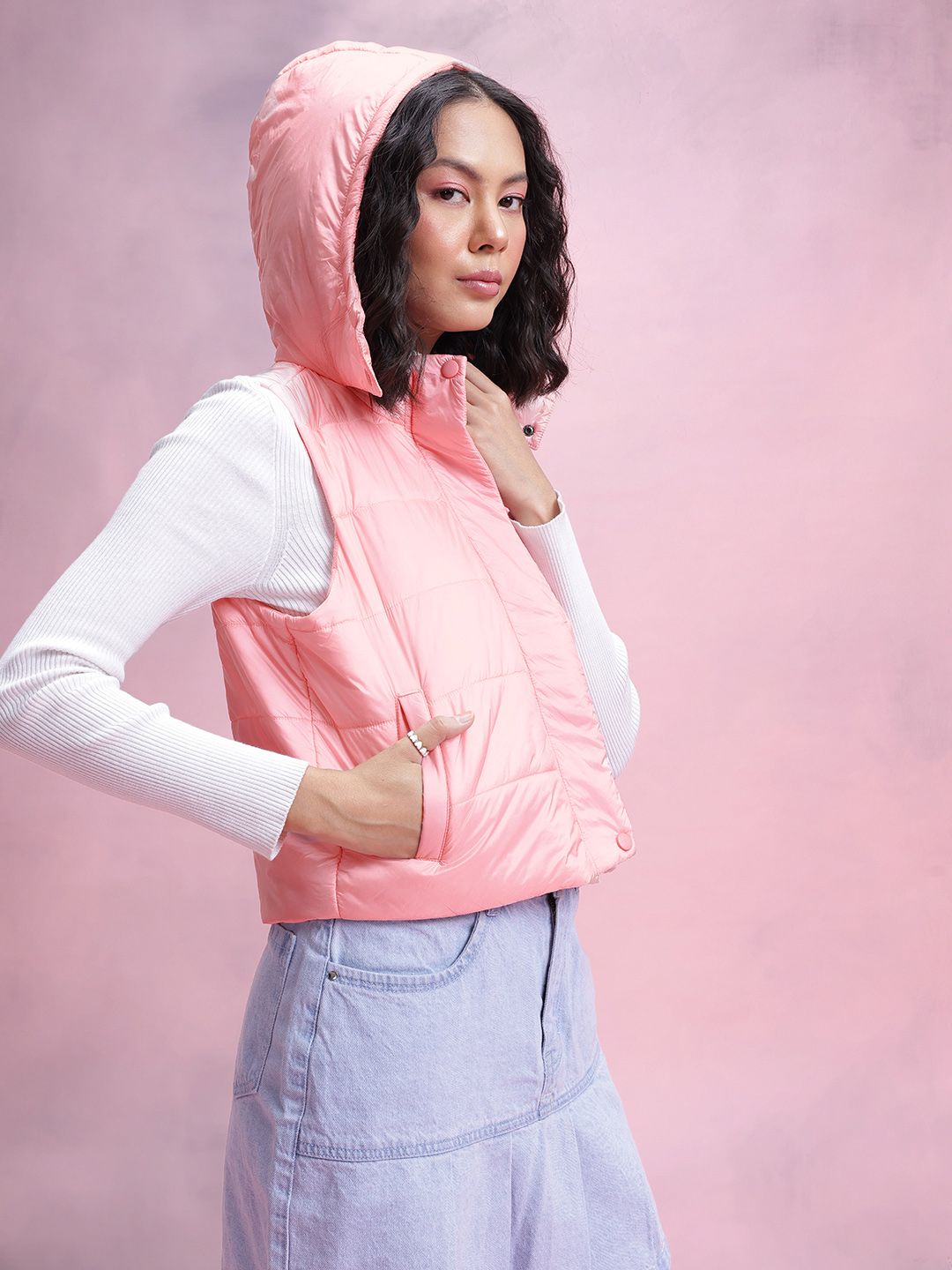 DressBerry Hooded Gilet