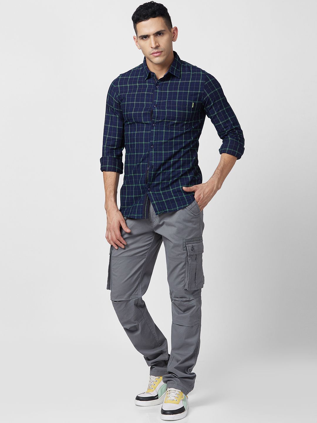 SPYKAR Slim Fit Tartan Checks Opaque Cotton Casual Shirt