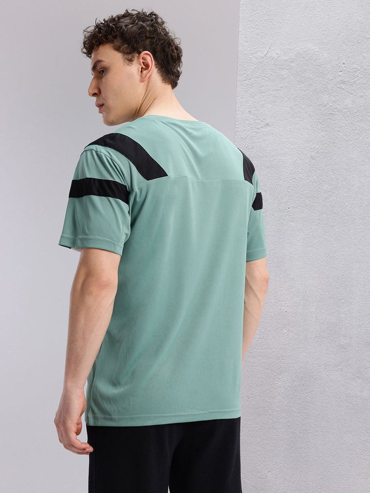HRX by Hrithik Roshan Colourblocked Detail Regular Fit Running T-shirt
