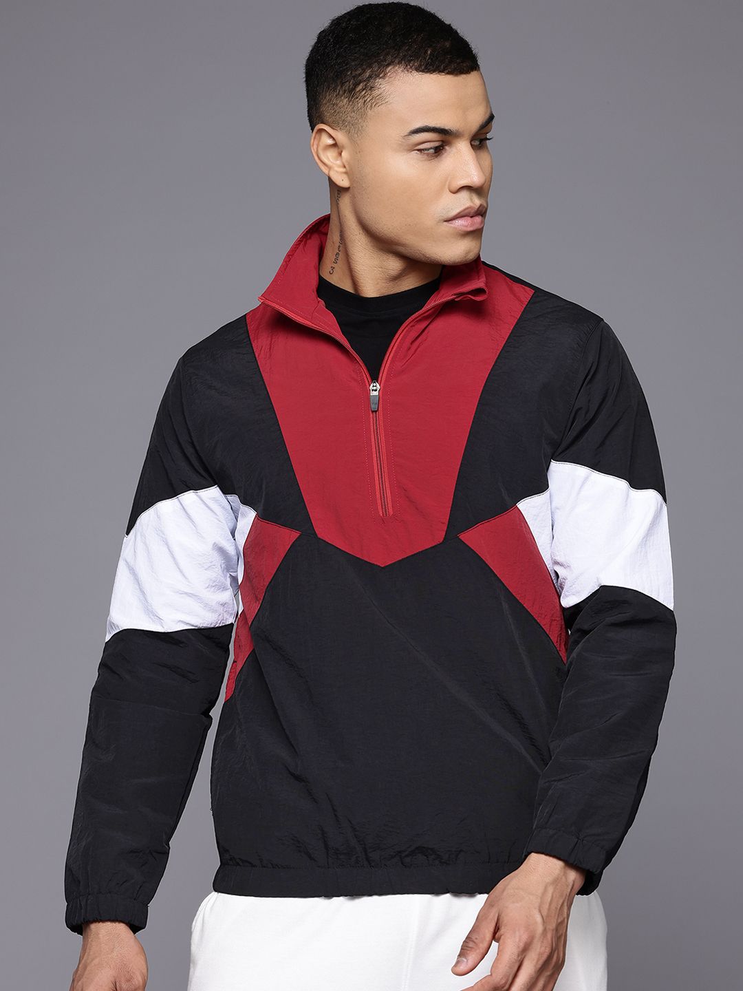 HRX by Hrithik Roshan Men Colourblocked Lifestyle Jacket