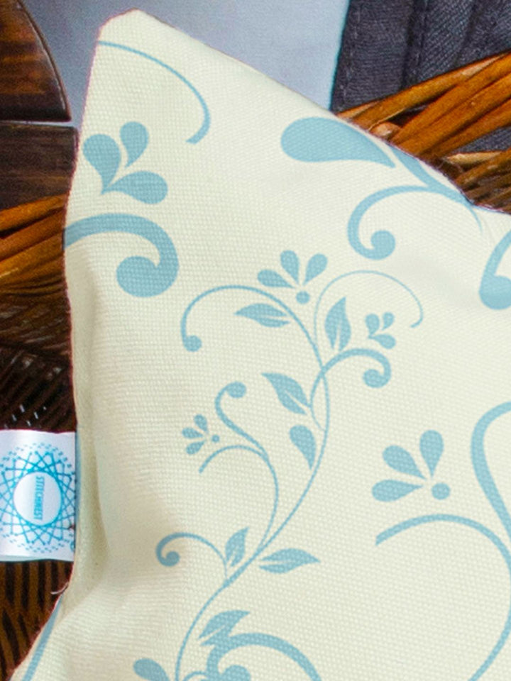 STITCHNEST Green & White Set of 2 Floral Square Cushion Covers