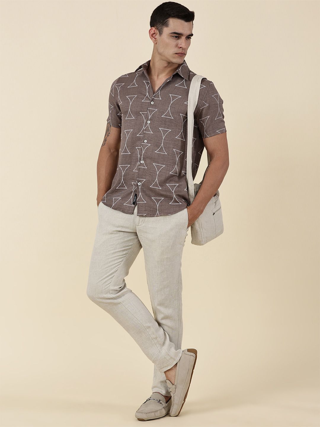 Thomas Scott Men Classic Slim Fit Opaque Printed Casual Shirt