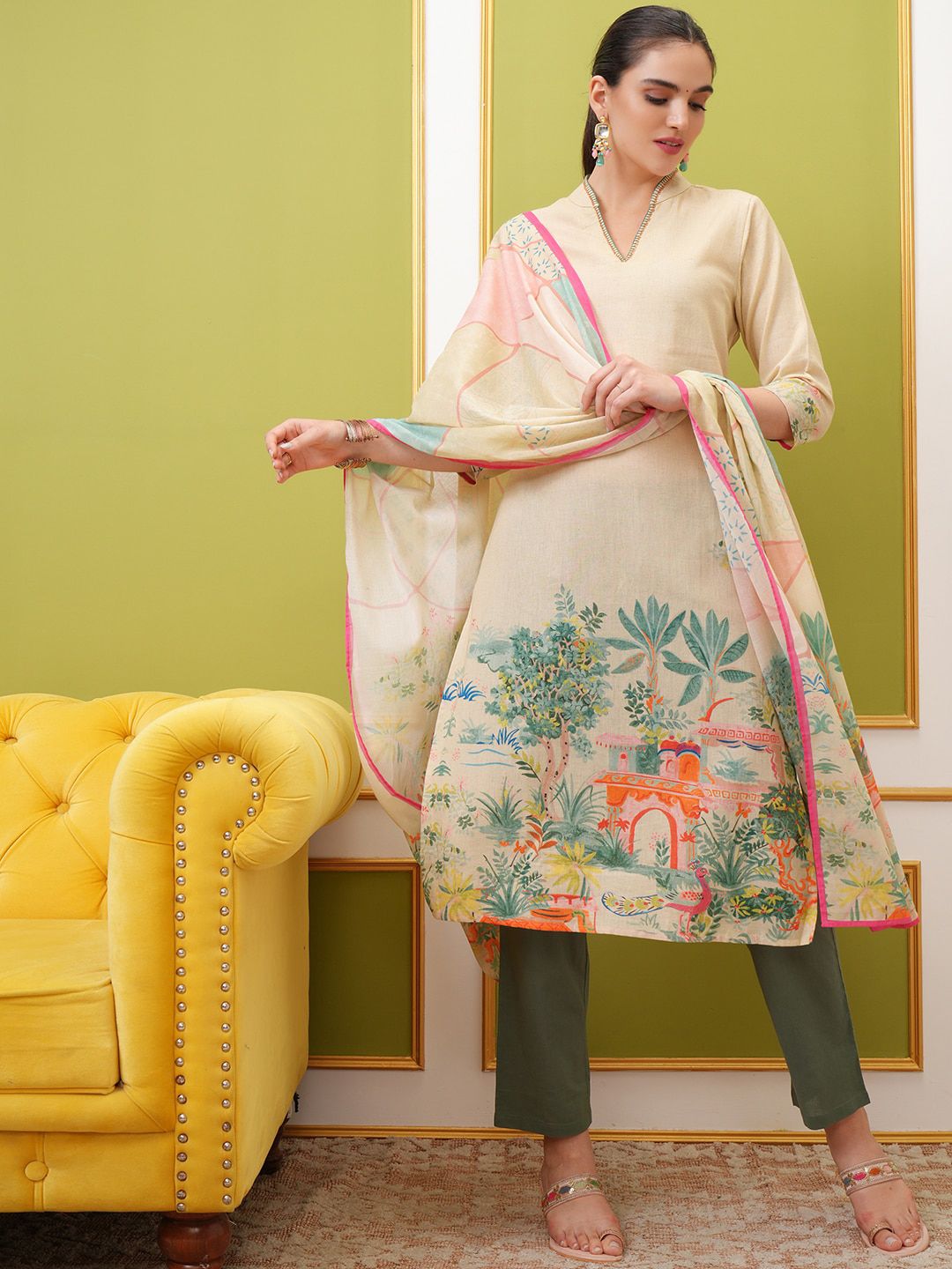 Vishudh Floral Printed Regular Pure Cotton Kurta with Trousers & With Dupatta
