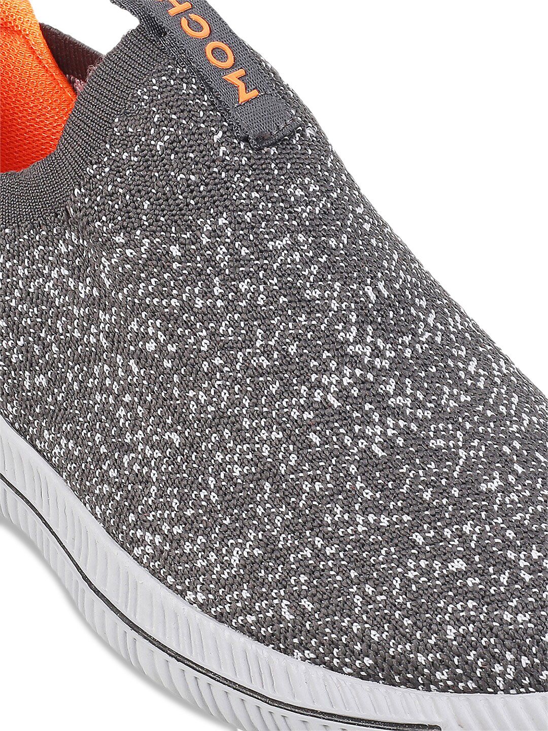 Mochi Men Textured Comfort Insole Slip-On Sneakers