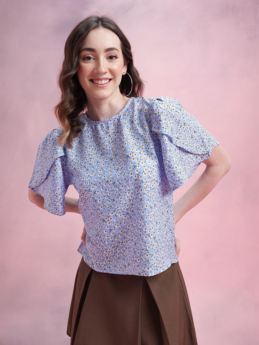 DressBerry Floral Print Tulip-Style Flared Sleeves Top