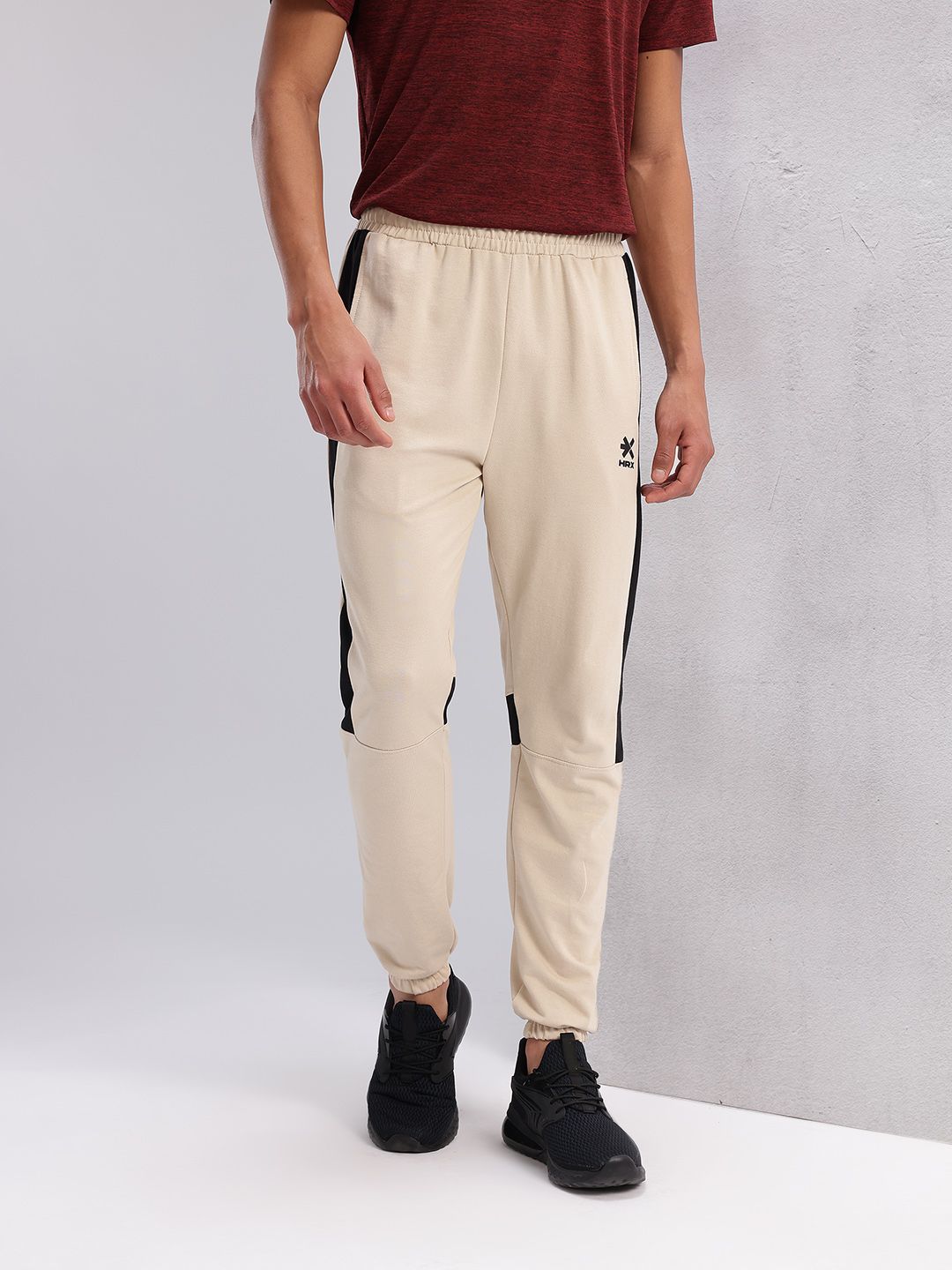 HRX by Hrithik Roshan Men Paneled Lifestyle Joggers