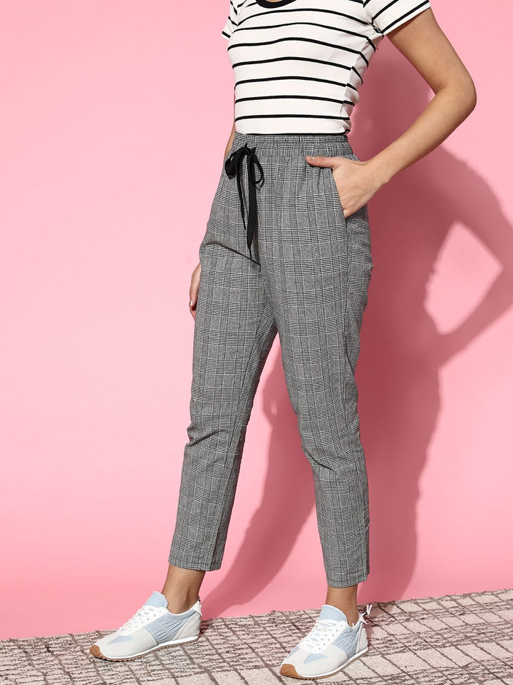 Berrylush Women  Grey Checked Utility Trousers