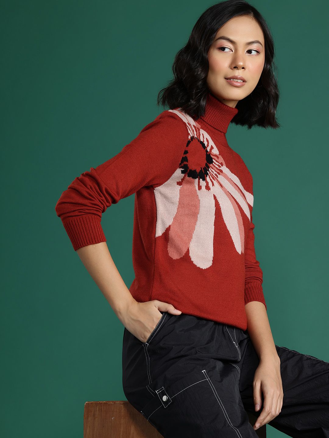 DressBerry Floral Printed Turtle Neck Pullover