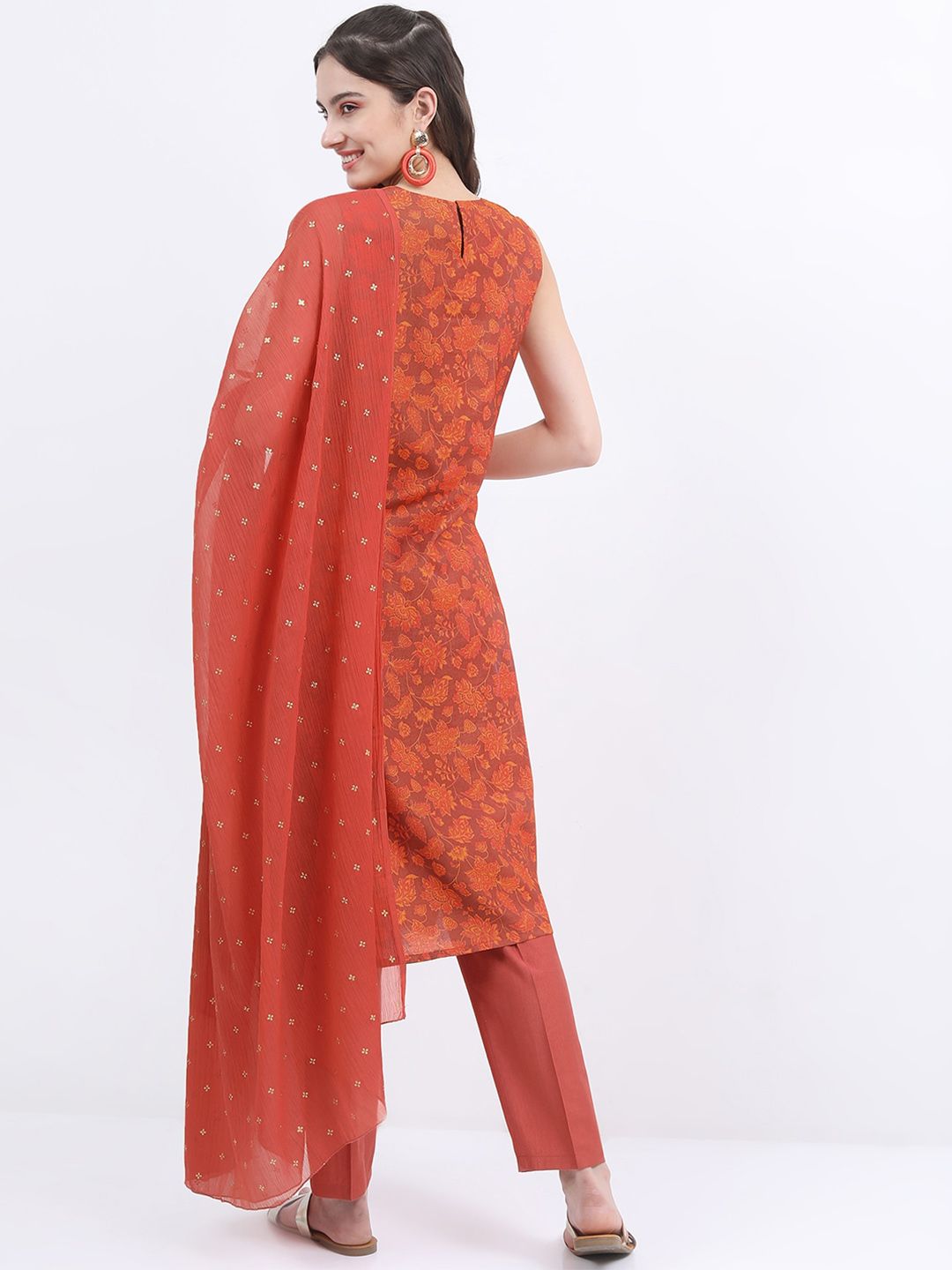 Vishudh Floral Printed Straight Kurta with Trousers & Dupatta