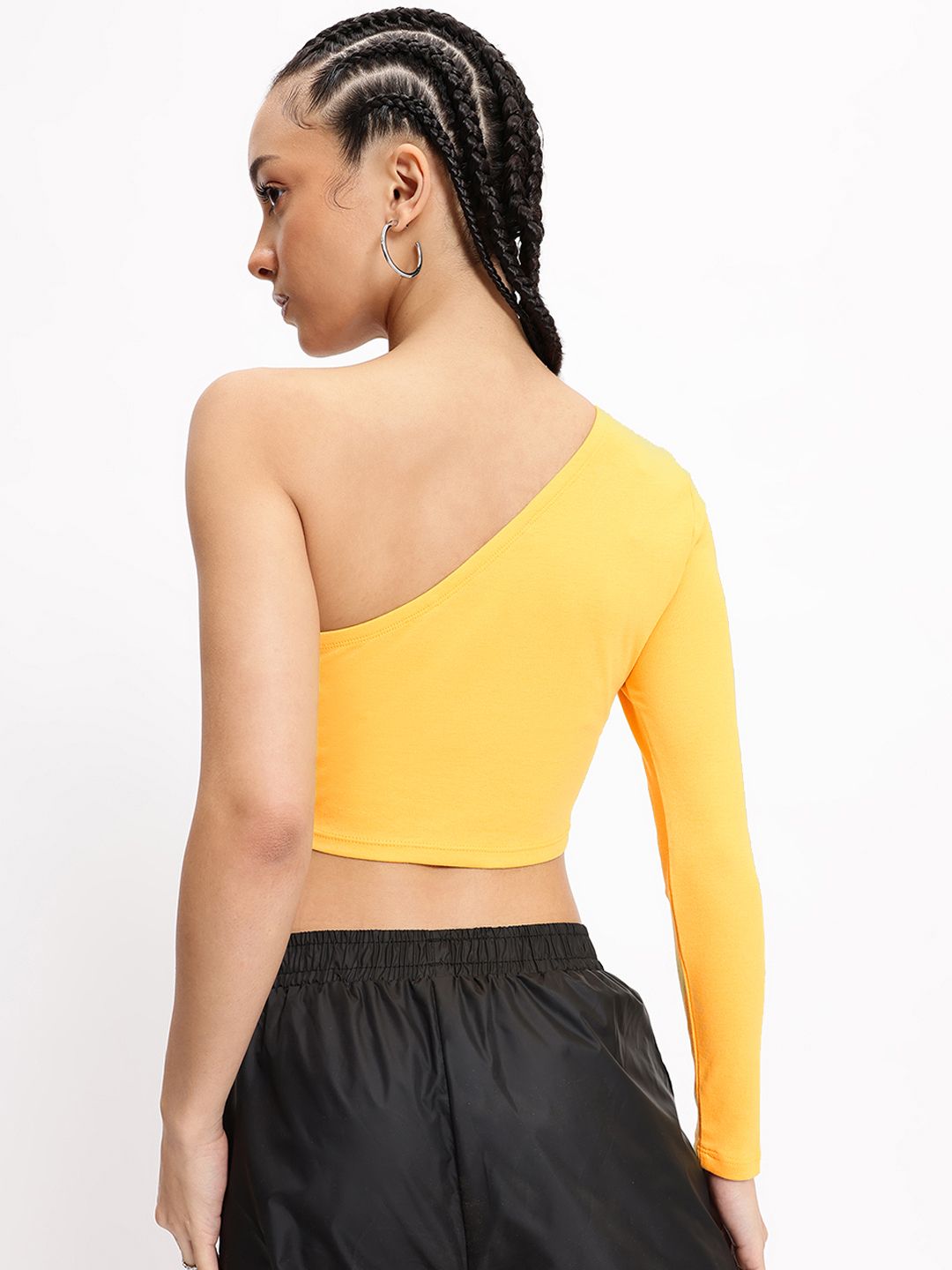 DressBerry Cropped & Curvy One-Shoulder Top