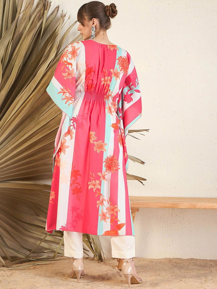 Indo Era Women Floral Printed Gotta Patti Kurta