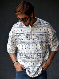 Powerlook White & Navy Blue Floral Printed Drop Shoulder Sleeves Oversized T-Shirt