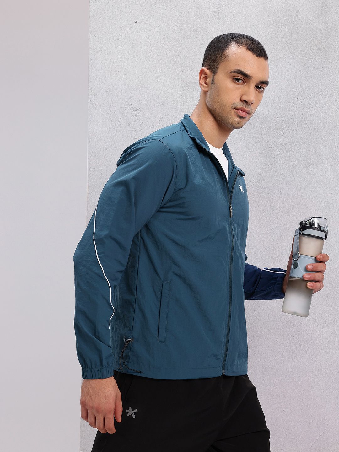 HRX by Hrithik Roshan Mock Collar Rapid-Dry Running Jacket with Toggle Hem