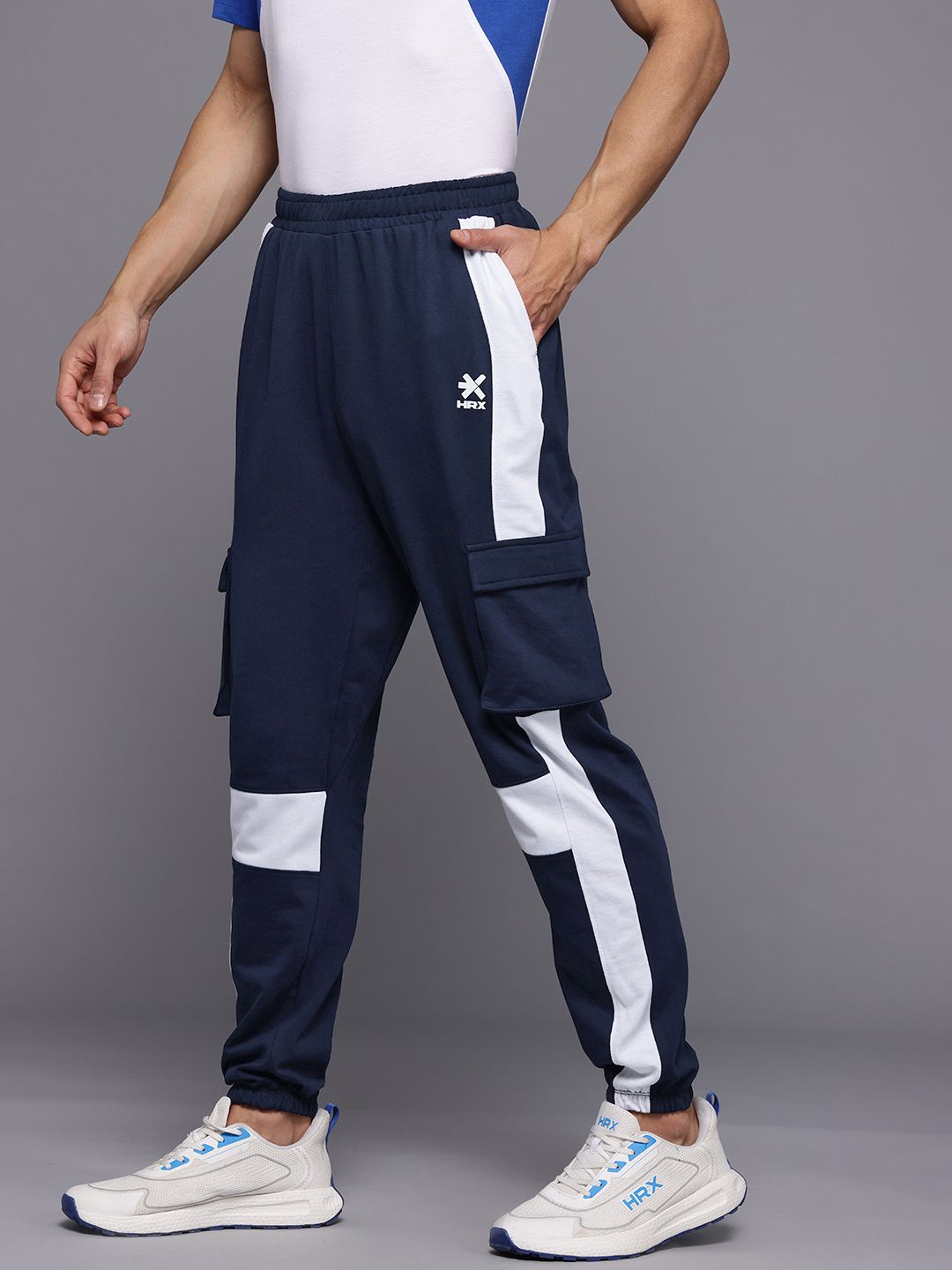 HRX by Hrithik Roshan Men Colourblocked Cargo Style Track Pants