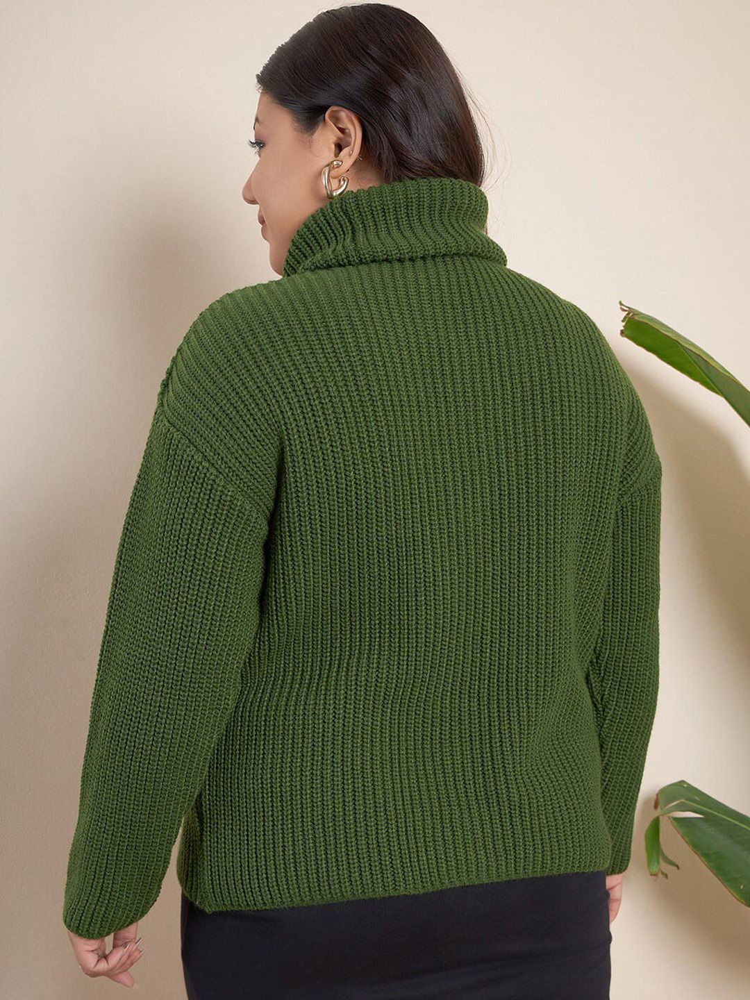 CURVY STREET Plus Size Ribbed Turtle Neck Pullover