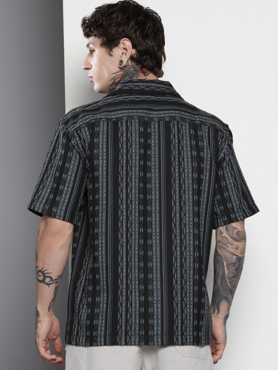 The Indian Garage Co Men Relaxed Fit Striped Resort Wear Shirt
