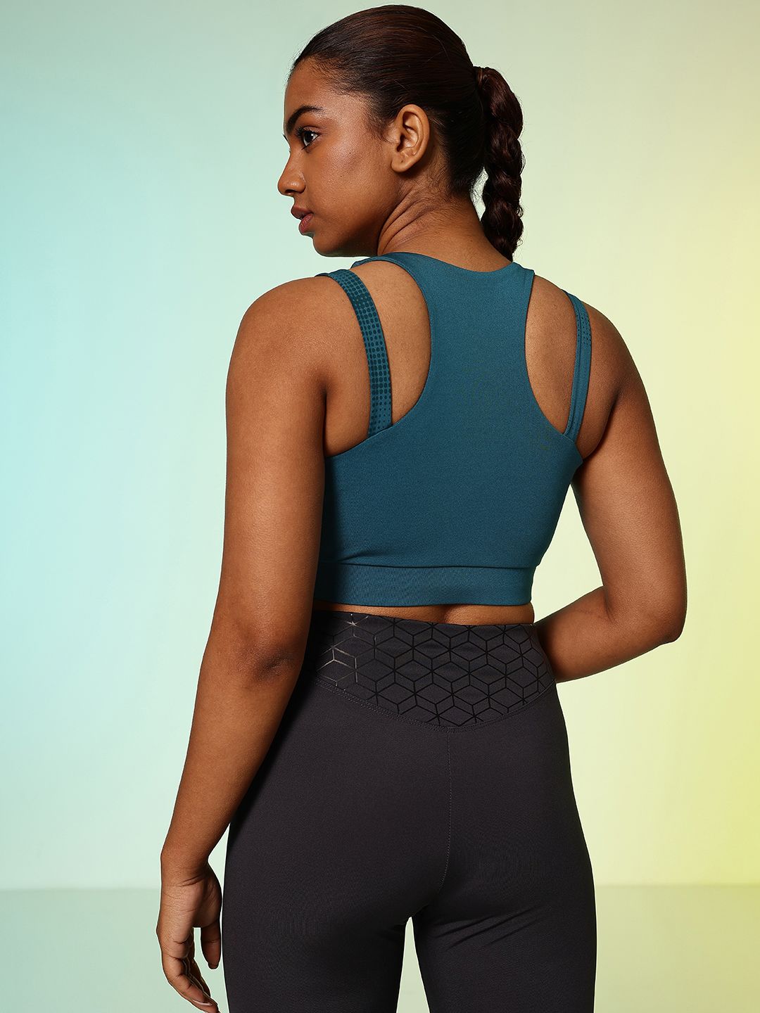 HRX by Hrithik Roshan Lightly Padded Rapid-Dry Running Bra HR_AW24_W_BA_KRNV004_03_B