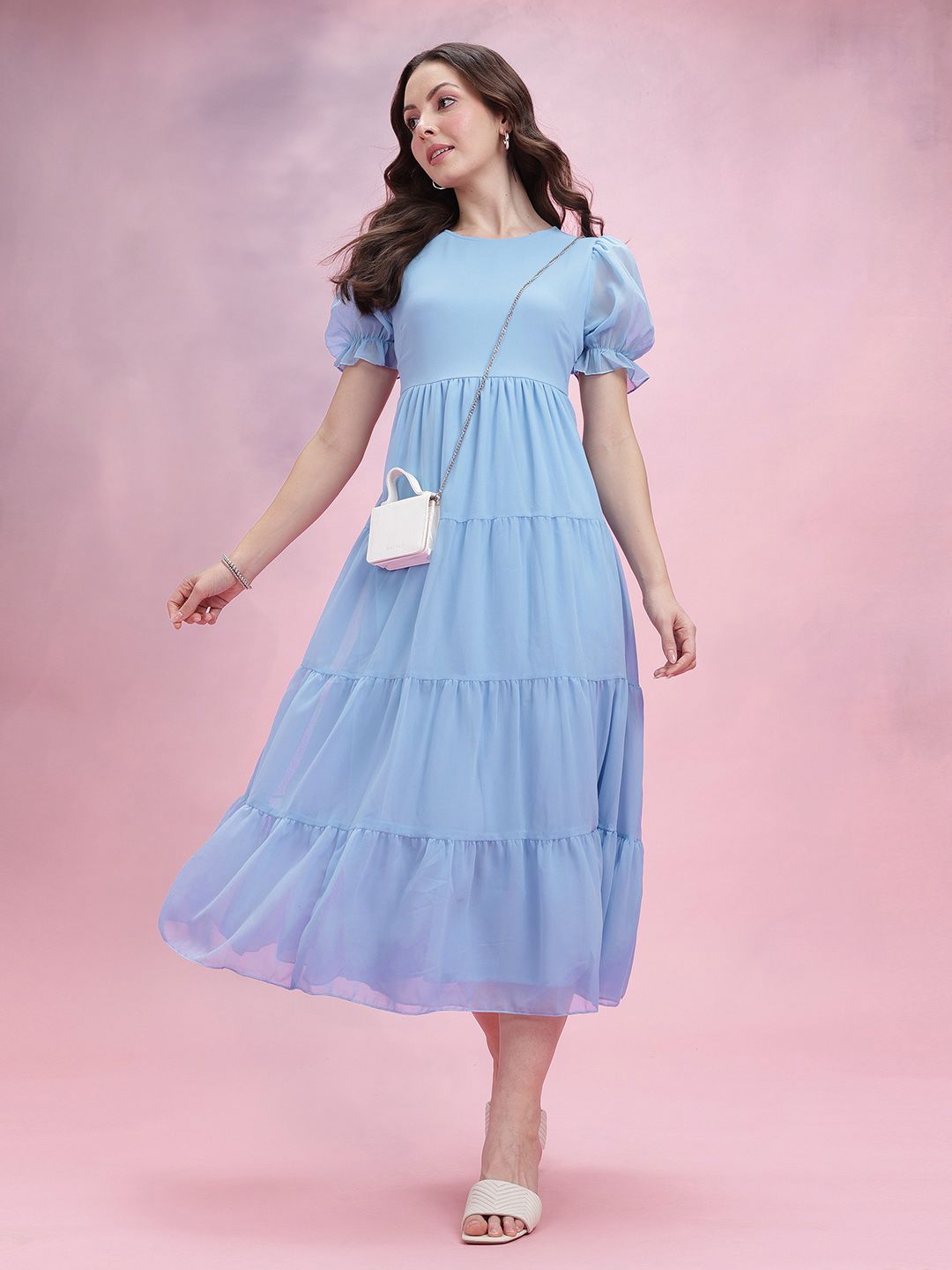Dressberry ruffle detail berpakaian midi bertingkat