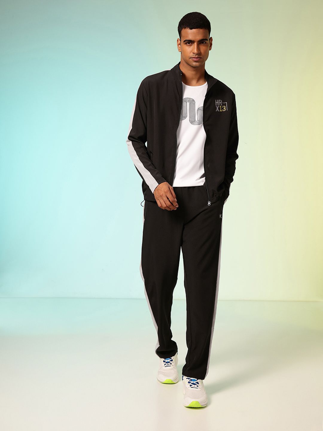 HRX by Hrithik Roshan Colourblocked Rapid Dry Running Tracksuit