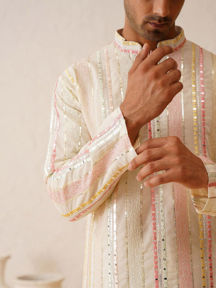 SOJANYA LUXE Kurta Labuci Biasa Sulam Kolar Mandarin dengan Piyama