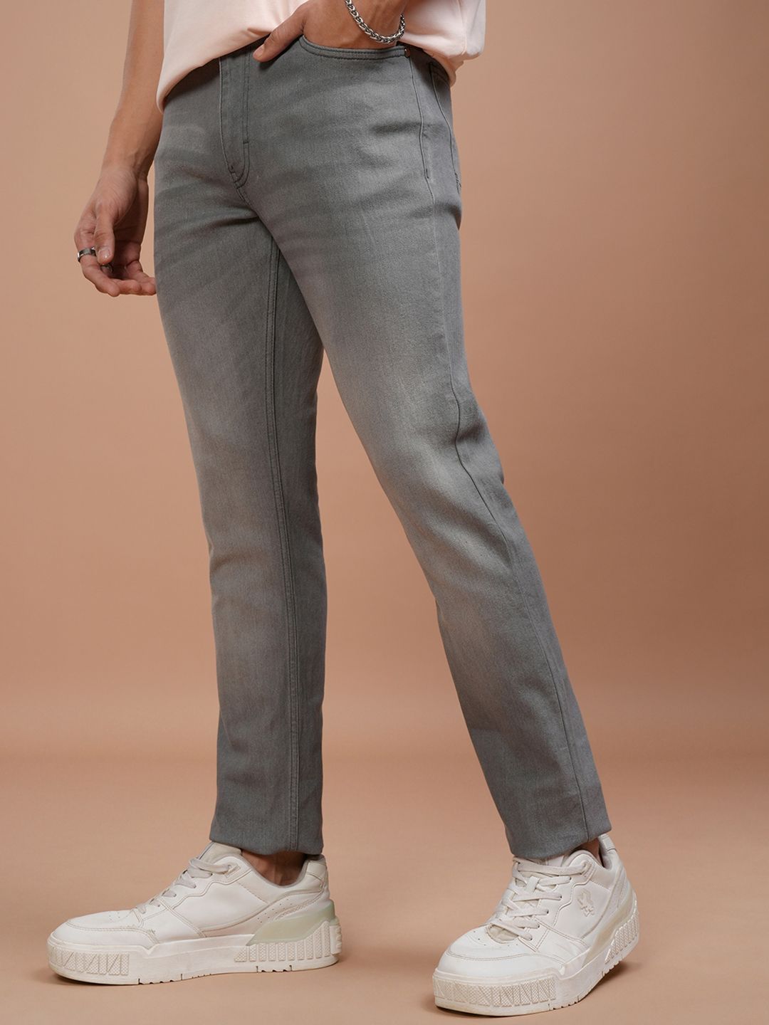 HIGHLANDER Men Grey Slim Fit Mid-Rise Clean Look Stretchable Jeans