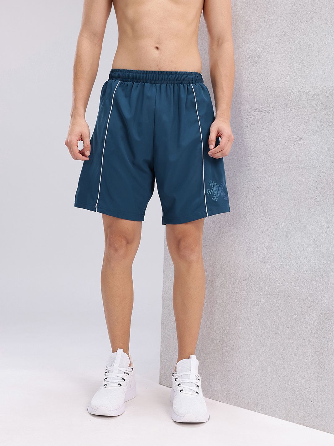 HRX by Hrithik Roshan Men Brand Logo Print Paneled Training Shorts