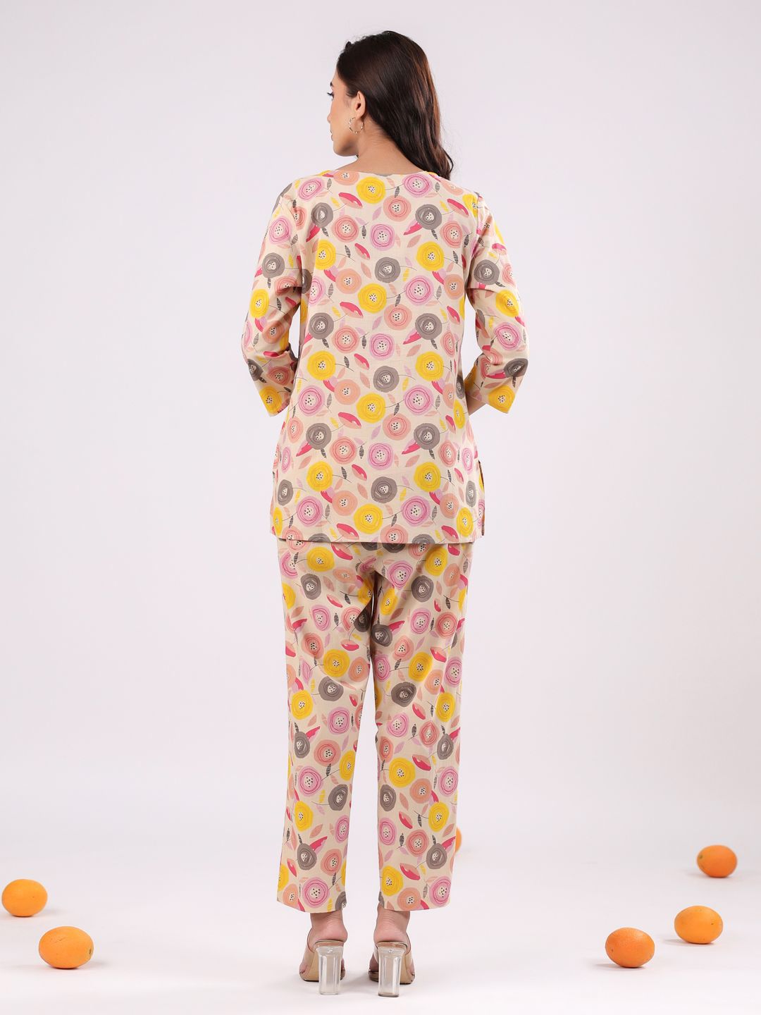 SANSKRUTIHOMES Notch Neck Floral Printed Pure Cotton Top & Trousers