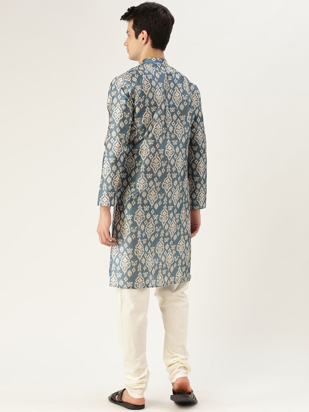 SOJANYA Men Blue & Off-White Printed Straight Angrakha Kurta