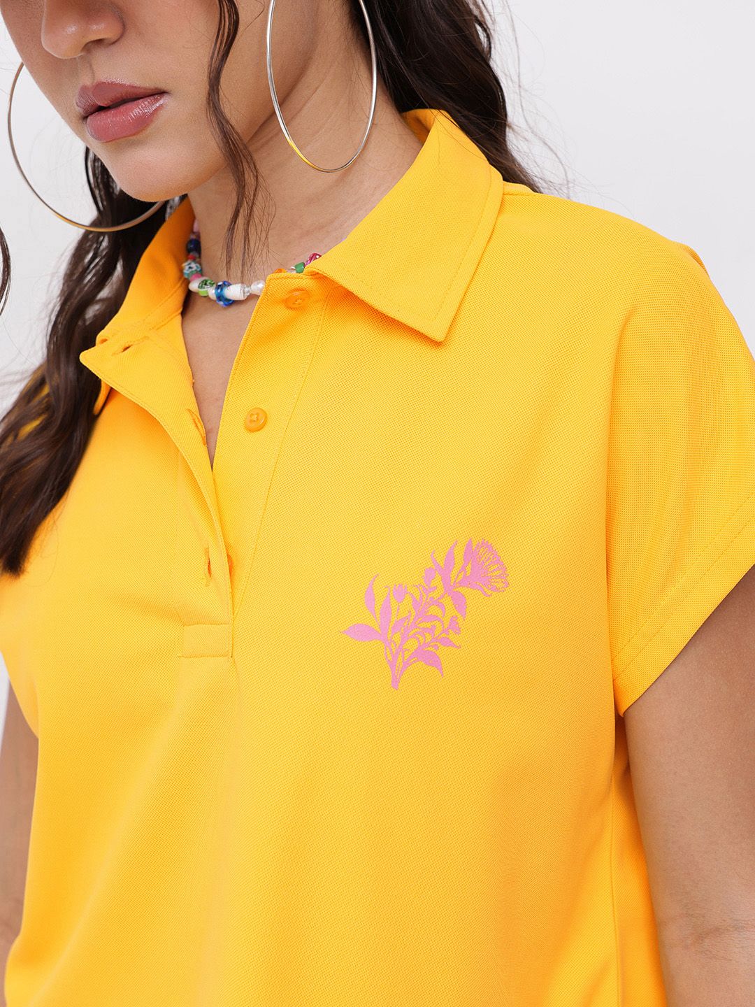 DressBerry Sunny Vibrant Aesthetic Boxy Polo Collar Crop T-shirt