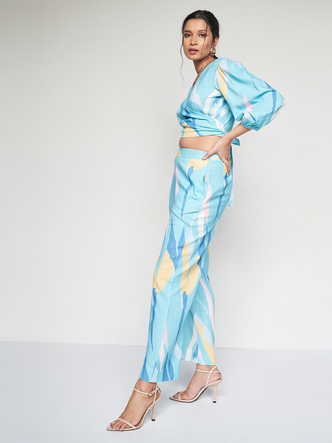 AND Printed V-Neck Puff Sleeves Top & Trouser