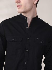 The Indian Garage Co Men Black Solid Casual Shirt
