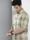 The Indian Garage Co Men Green Regular Fit Tartan Checks Opaque Checked Casual Shirt