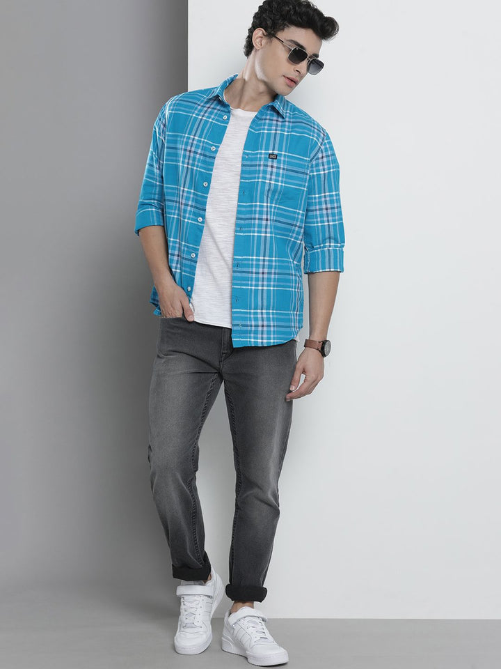The Indian Garage Co Men Blue Checked Casual Shirt