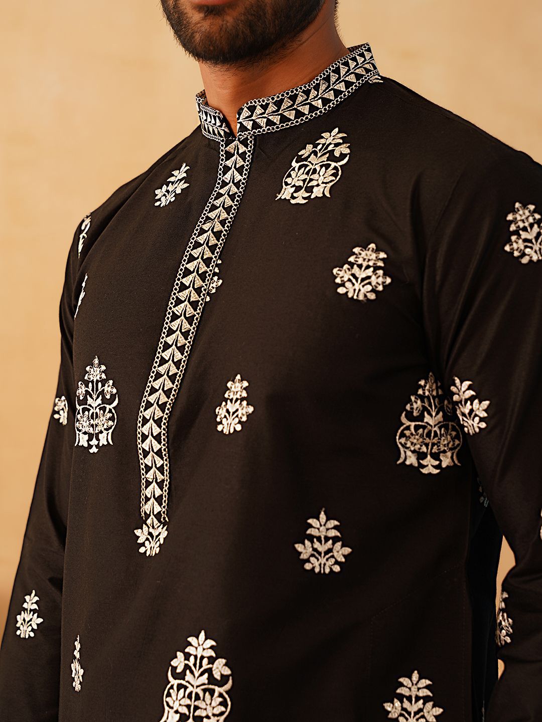 Jompers Floral Embroidered Sequinned Straight Kurta & Pyjamas With Dupatta