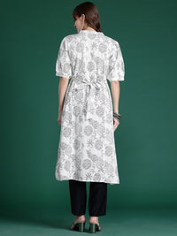 Indo Era Women Floral Printed Floral Kurta