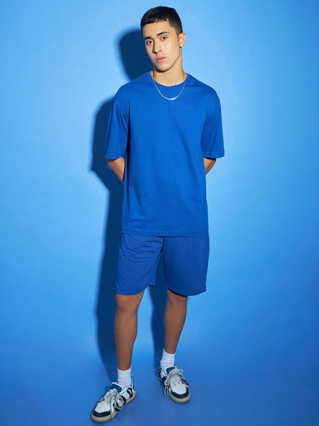 Bewakoof Men Blue Drop-Shoulder Sleeves Pure Cotton Oversized T-shirt