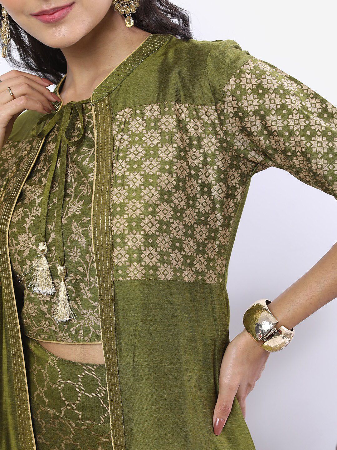 Vishudh Women Olive Green Printed Crop Top With Skirt And Jacket