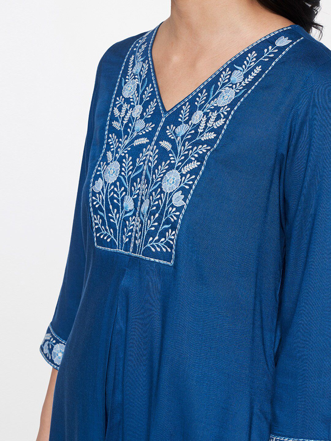 Global Desi Blue & White Viscose Rayon Embroidered Tunic
