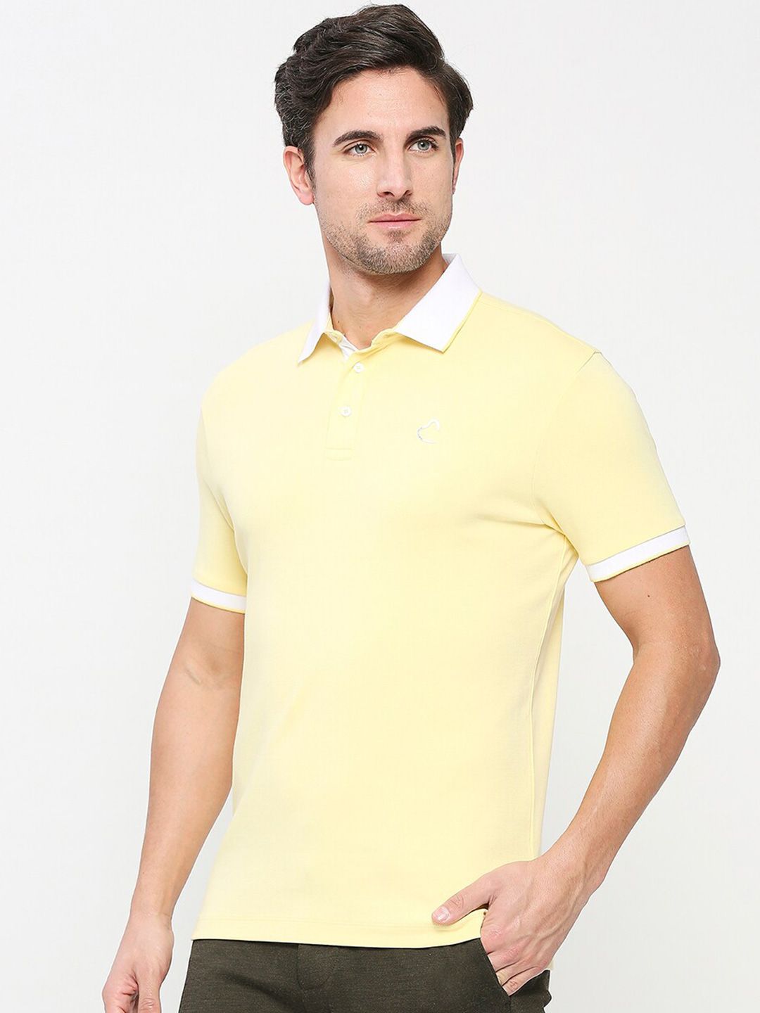 Menjadi T-Shirt Kasual Polo Manusia