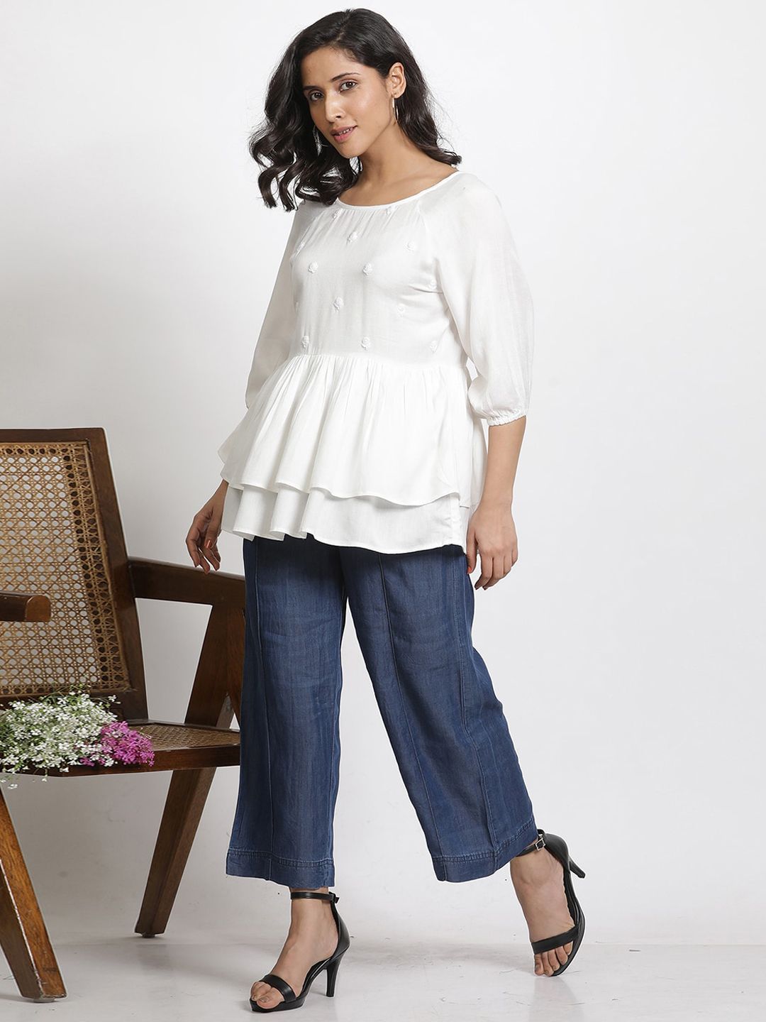 W Women Straight Fit Mid-Rise Pleated Culottes Trousers