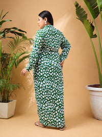 SASSAFRAS Curve Plus Size Green Abstract Print Shirt Collar Cuffed Sleeves Maxi Dress