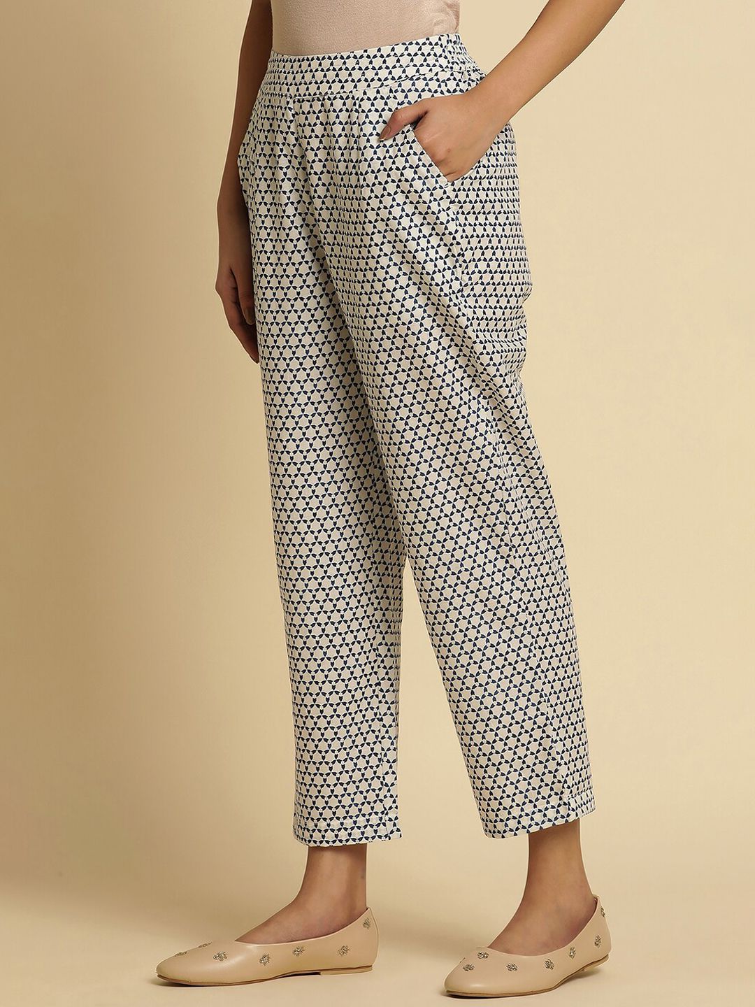 W Women Geometric Printed Cropped Cotton Ethnic Trouser