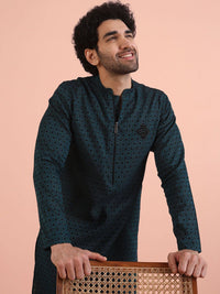 KISAH Men Floral Embroidered Kurta
