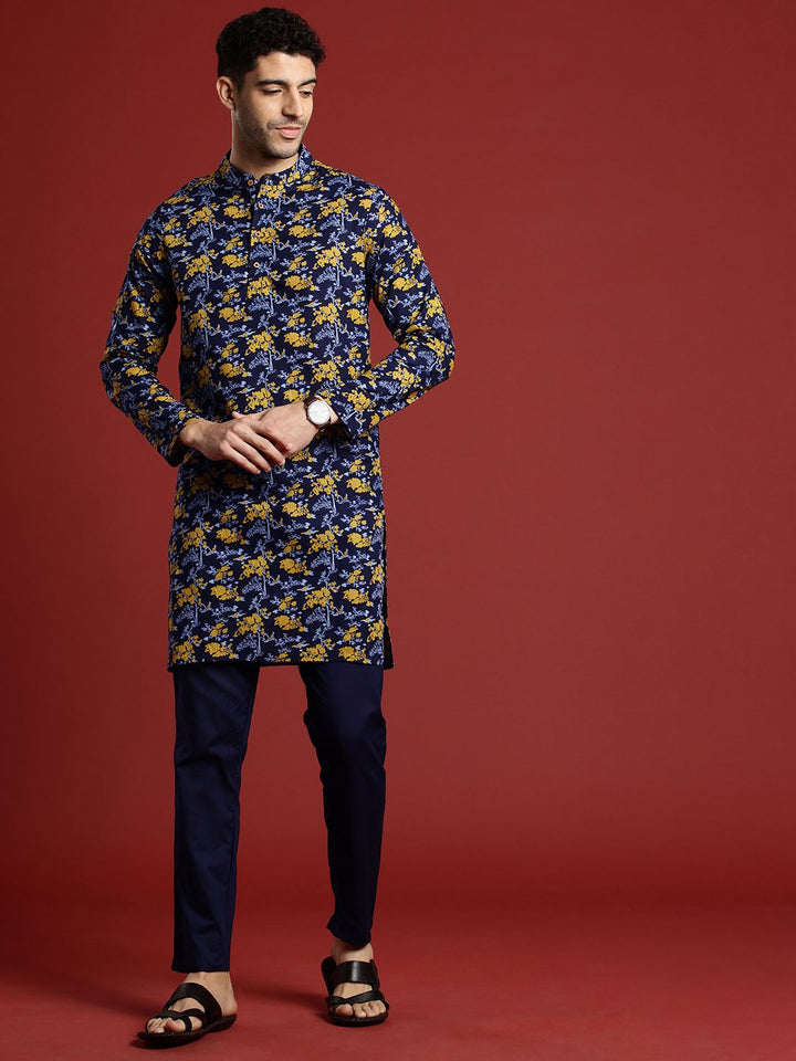 Anouk Floral Printed Regular Pure Cotton Kurta With Trousers