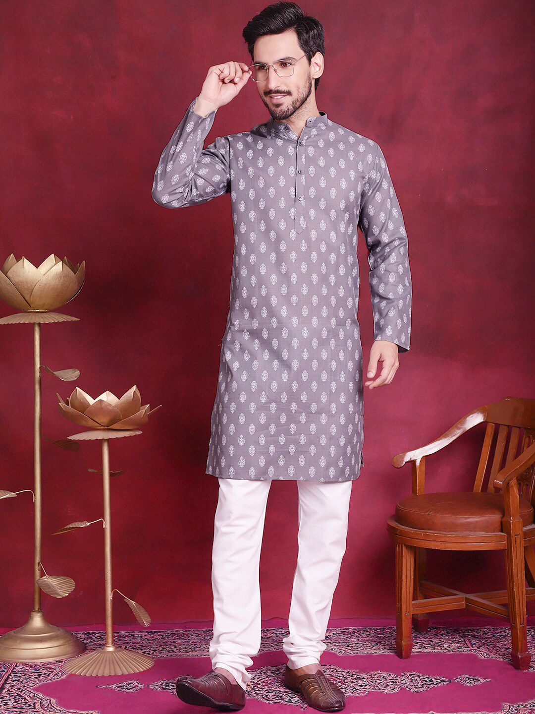 Jompers Geometric Embroidered Pure Cotton Chikankari Kurta