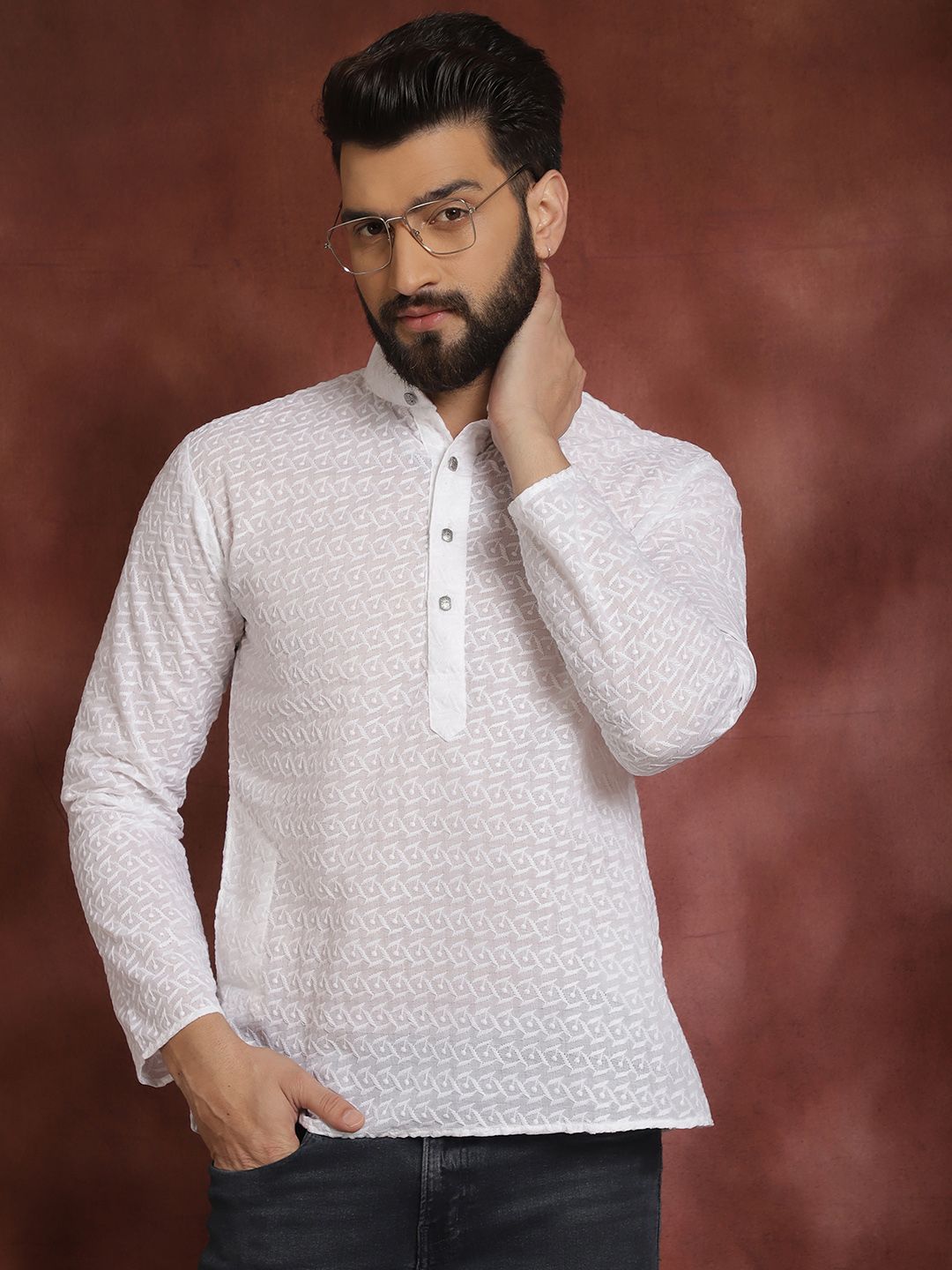 Anug oleh SOJANYA Men White Chikankari Kurta