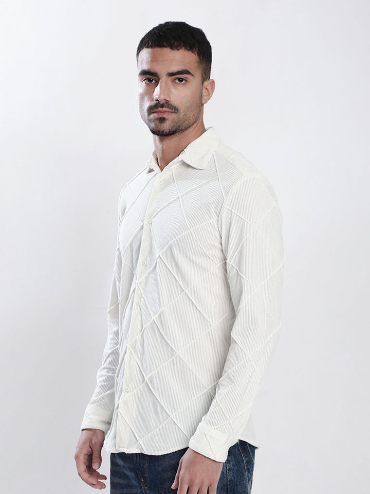 Bene Kleed Men Slim Fit Textured Spread Collar Casual Shirt