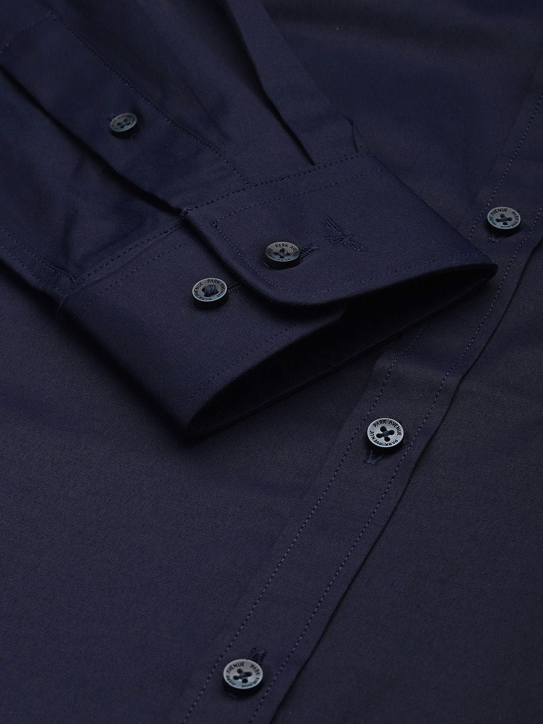 Park Avenue Solid Slim Fit Formal Shirt