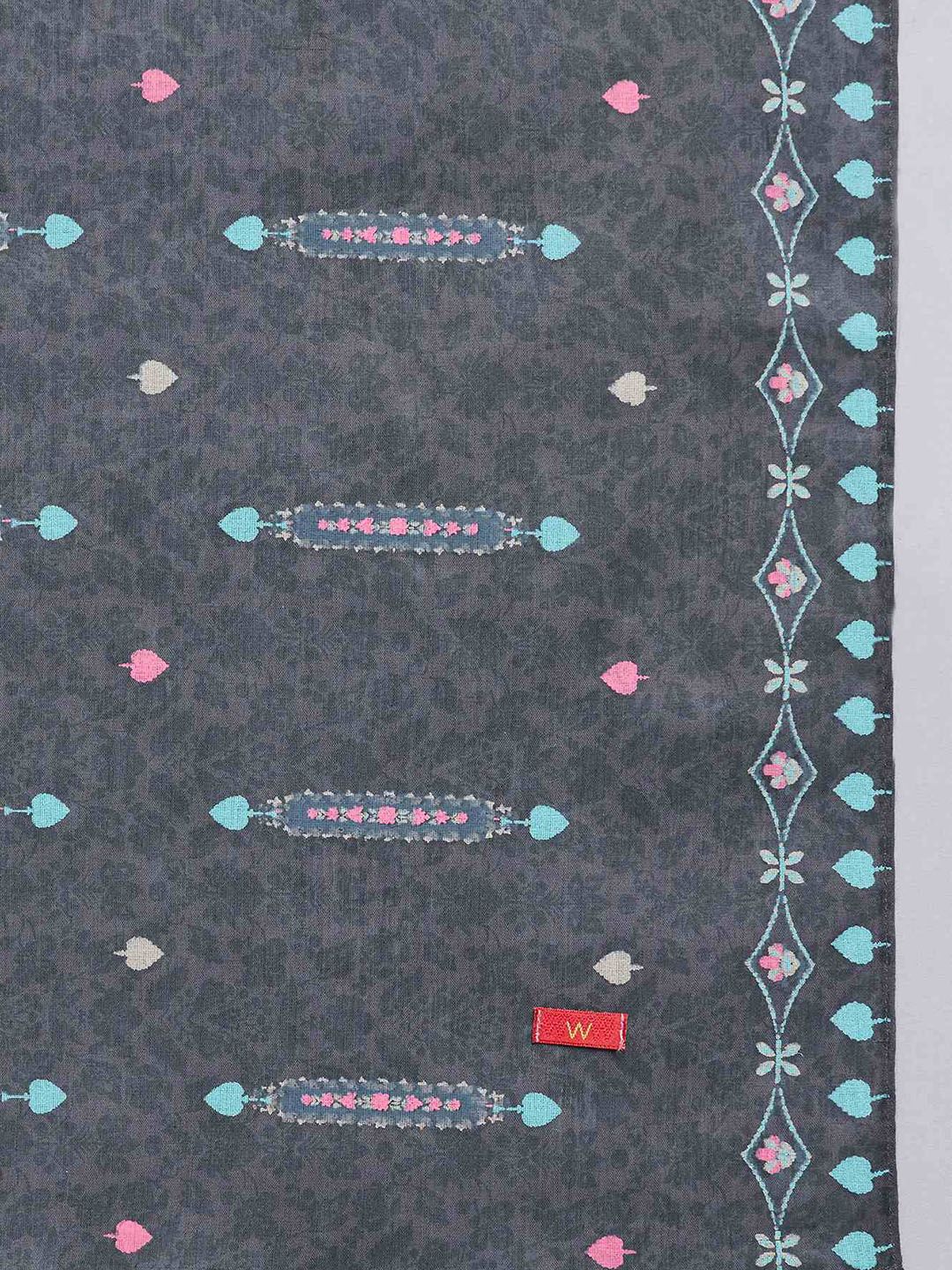W Geometric Print Rayon Kurta With Slim Pant & Dupatta