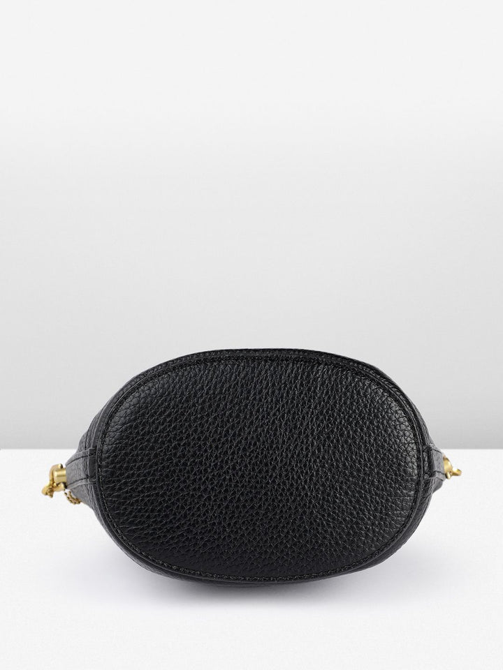 DressBerry Structured Shoulder Bag with Pouch